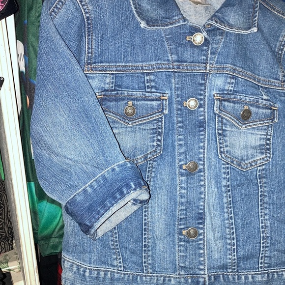 🍄CROPPED DENIM JACKET LOFT 🍄 - Picture 8 of 10